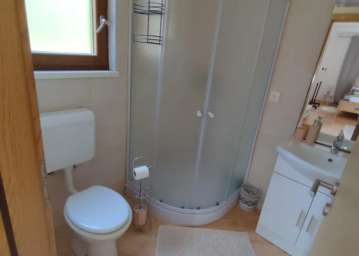 Apartments Miska & Roki Διαμέρισμα Dračevac