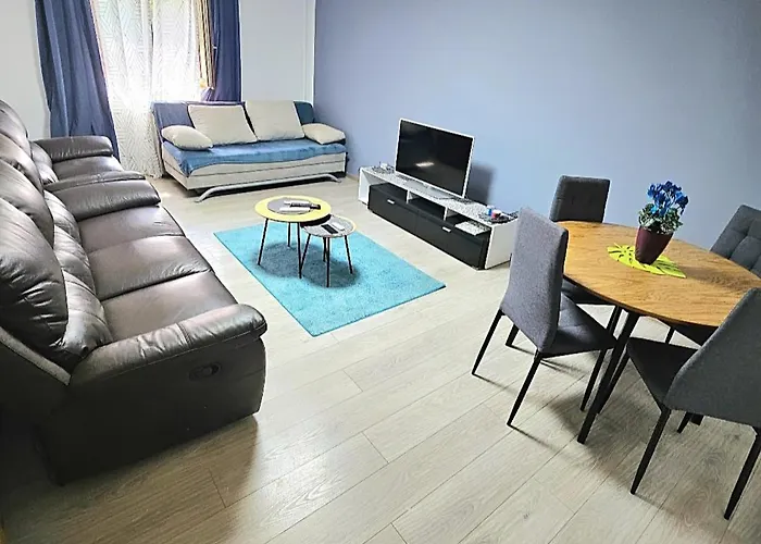 アパート Apartments Miska & Roki